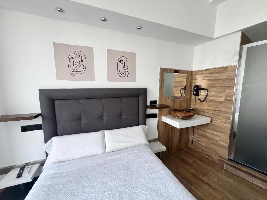Ilustre Rooms Malaga Room photo